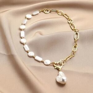 Luxurious Baroque Style Lab Pearl Pendant Necklace